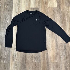 Under Armour Jet Black Performance Top - light weight